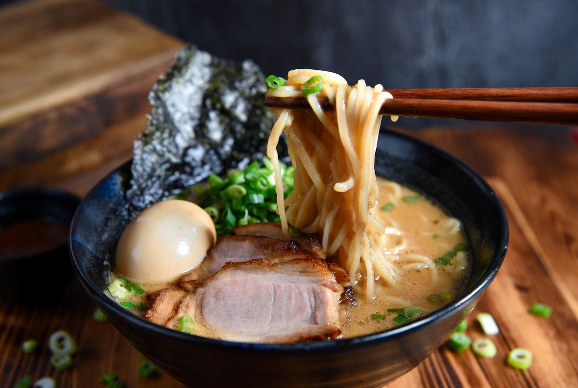 tonkotsu-ramen.jpg